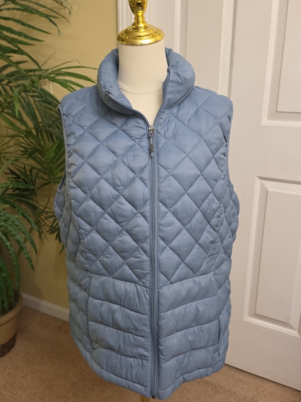 ZeroXposur Quilted Puffer Vest in Blue Size XL Like New